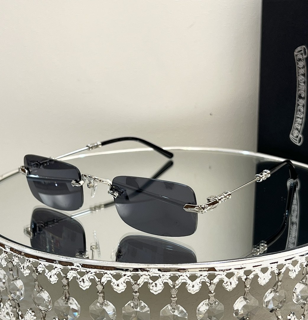 Chanel CHROME HEARTSMODEL:PILLS IISIZE:53 23-139_, photo 1