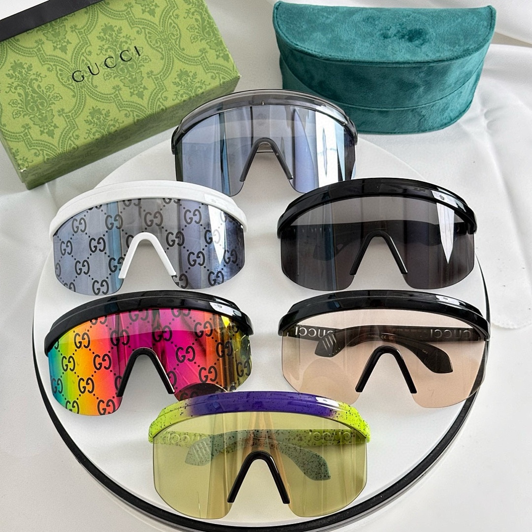 Other GUCCIMODELGG1477SSIZE99 1-130 - Image 2