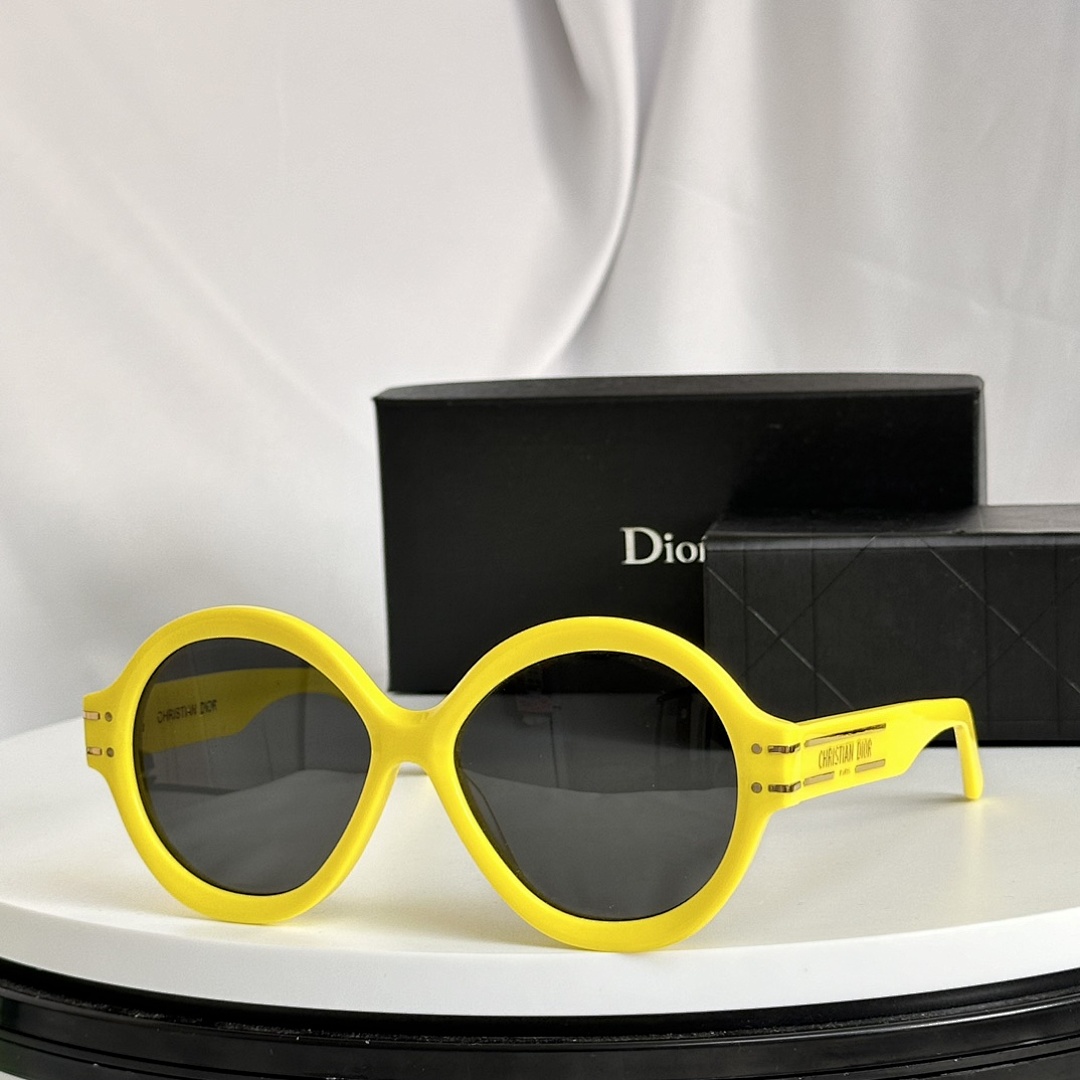 Other DIORSignature - Image 5