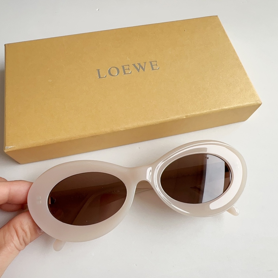 Other LOEWE Model:LW 40110U Size:50