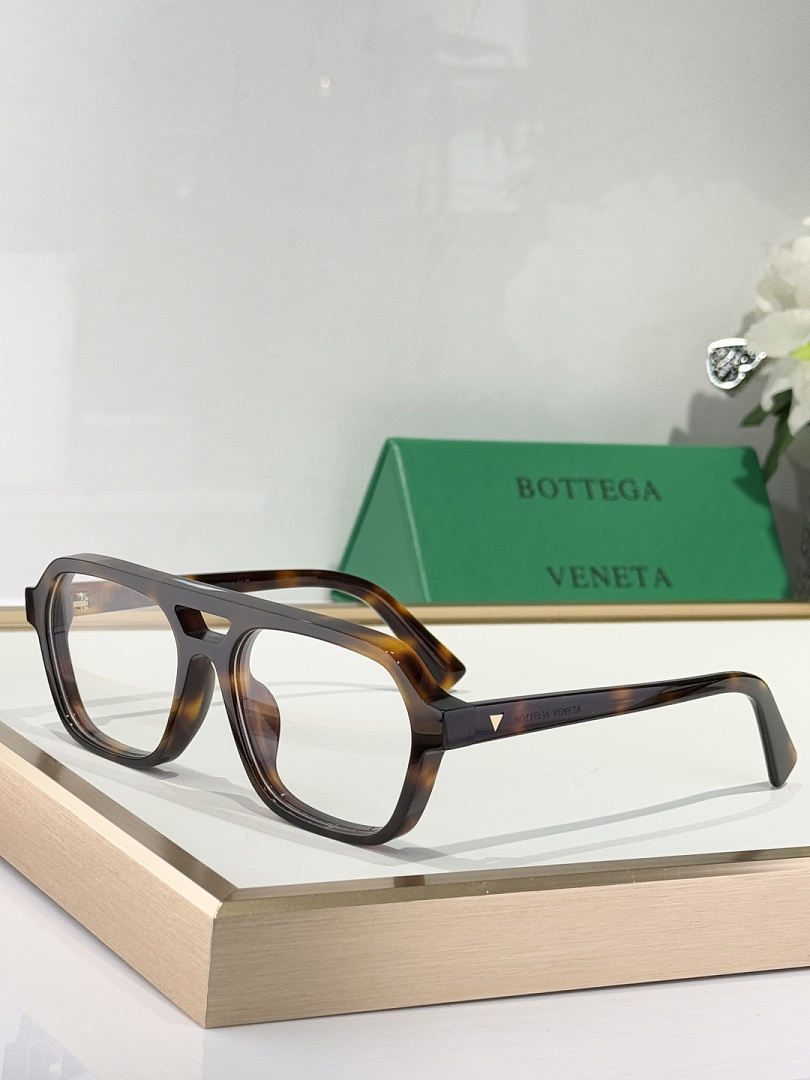 BOTTEGA VENETAMOD:BV1366Size:55-17-145_, photo 1