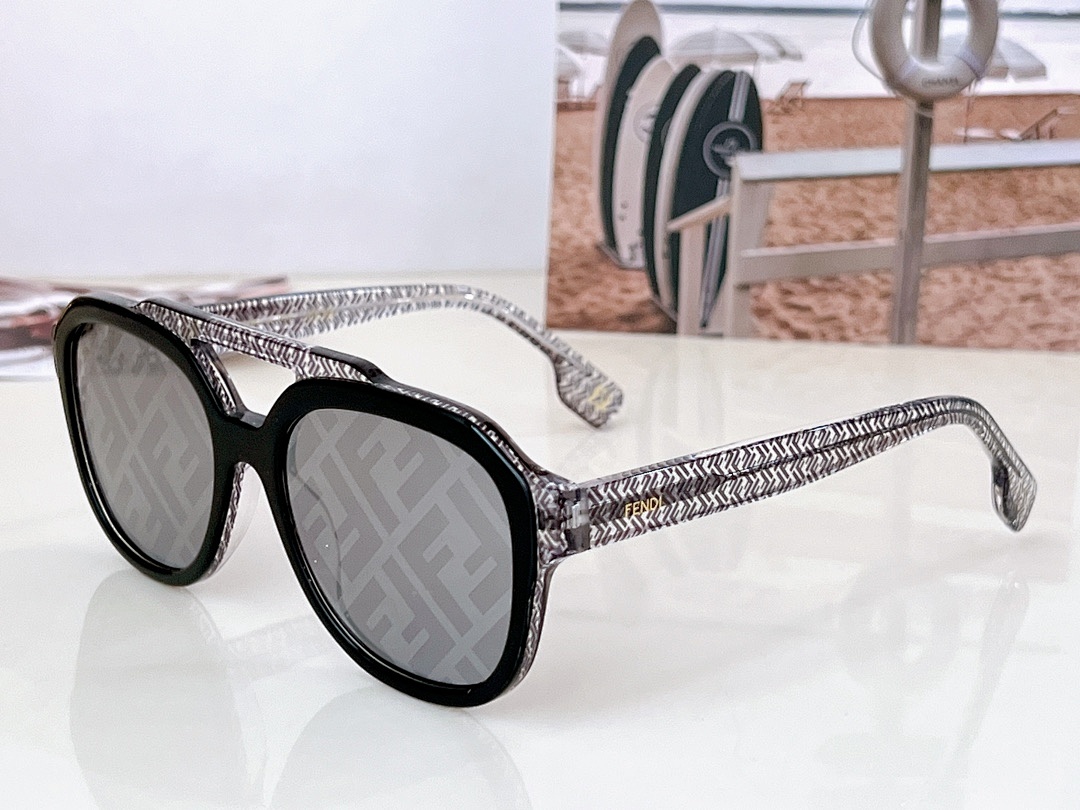 Fendi FE40076USIZE56, photo 1