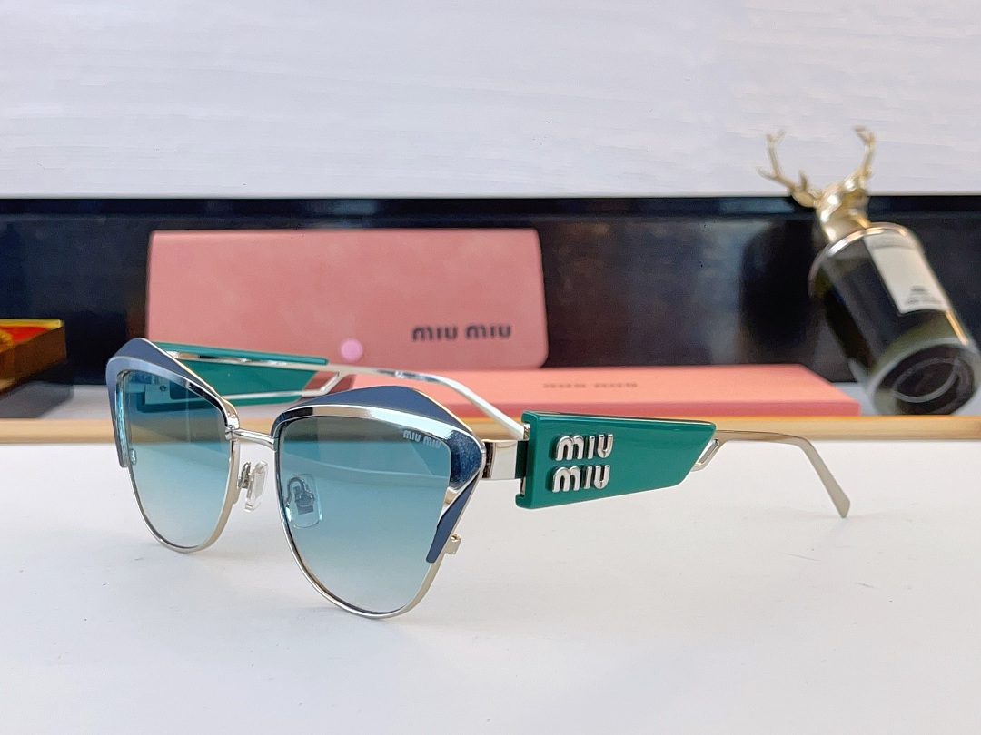 Miu Miu MU136 56 - Image 8