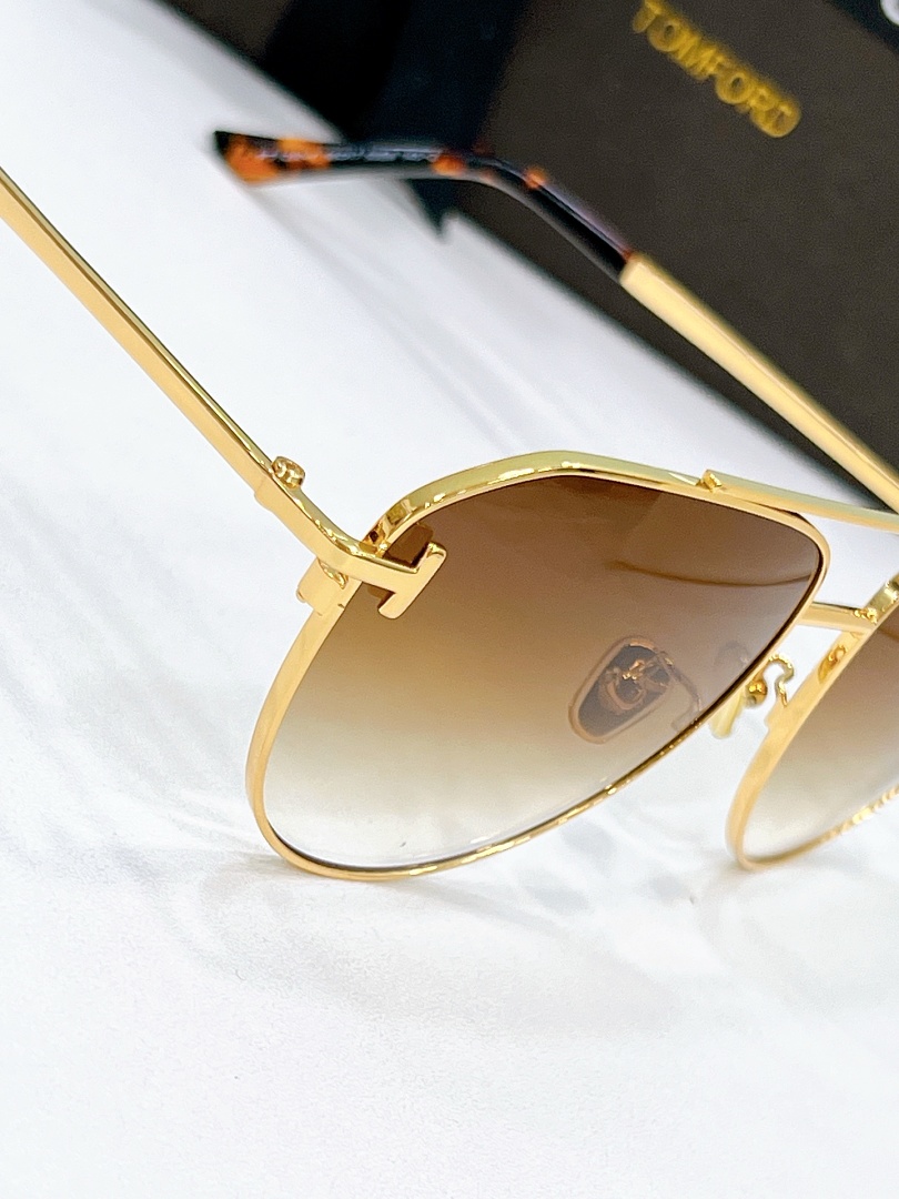 Other TOM FORDModelFT1290.58 - Image 10