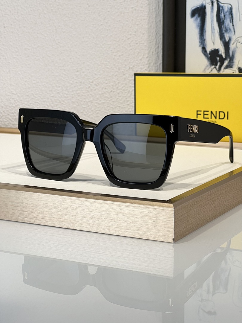 Fendi Mod:FE40101ISize:52, photo 1