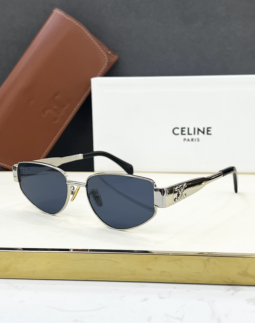 Other CELINEMODEL:CL40293USIZE:57 18-135_