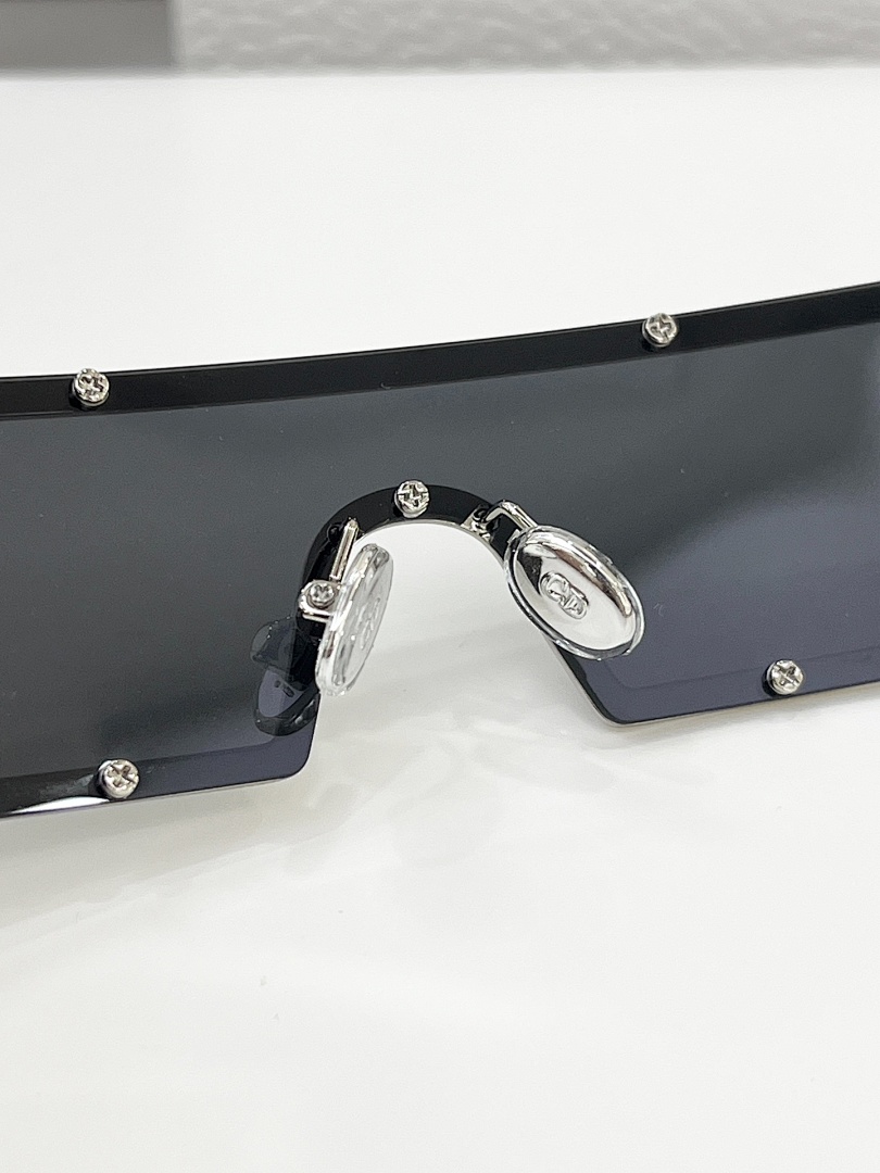 Other DIORMODEL:PUNKSIZE:115 - Image 5