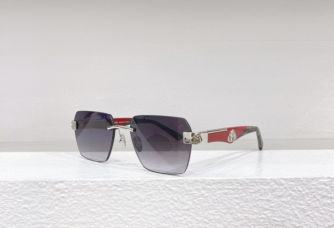 Chanel MAYBACHMODELTHE MAGIC ISIZE:59 17-140_, photo 1
