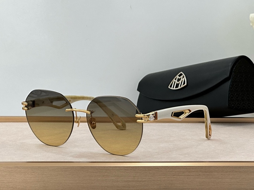 Chanel Maybach THE WEBEN I Size:62-15, photo 1