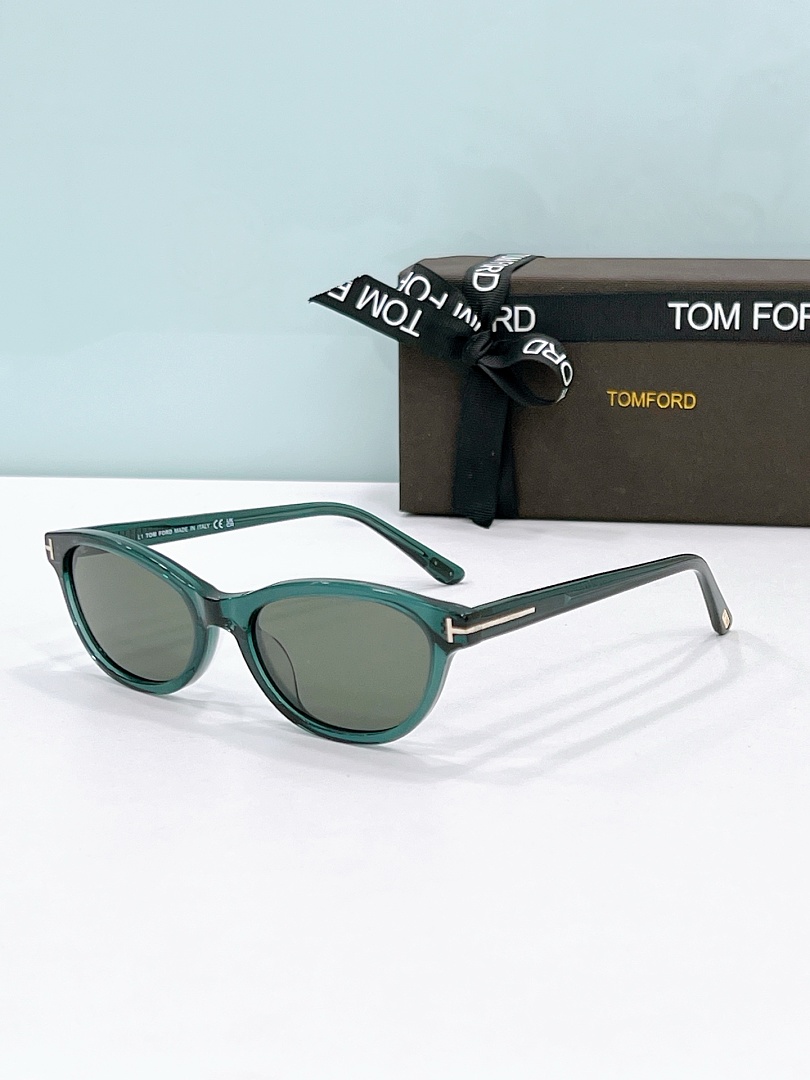 Other TOM FORDModelFT131052 17-140_ - Image 3