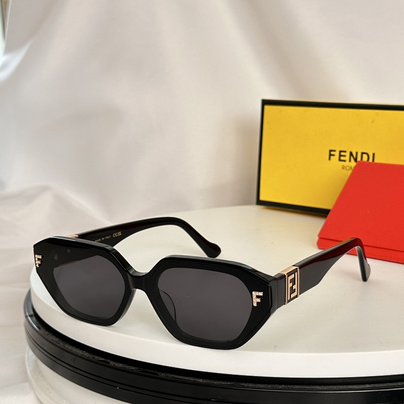 Fendi MODEL:FF M2150FS SIZE:66, photo 1