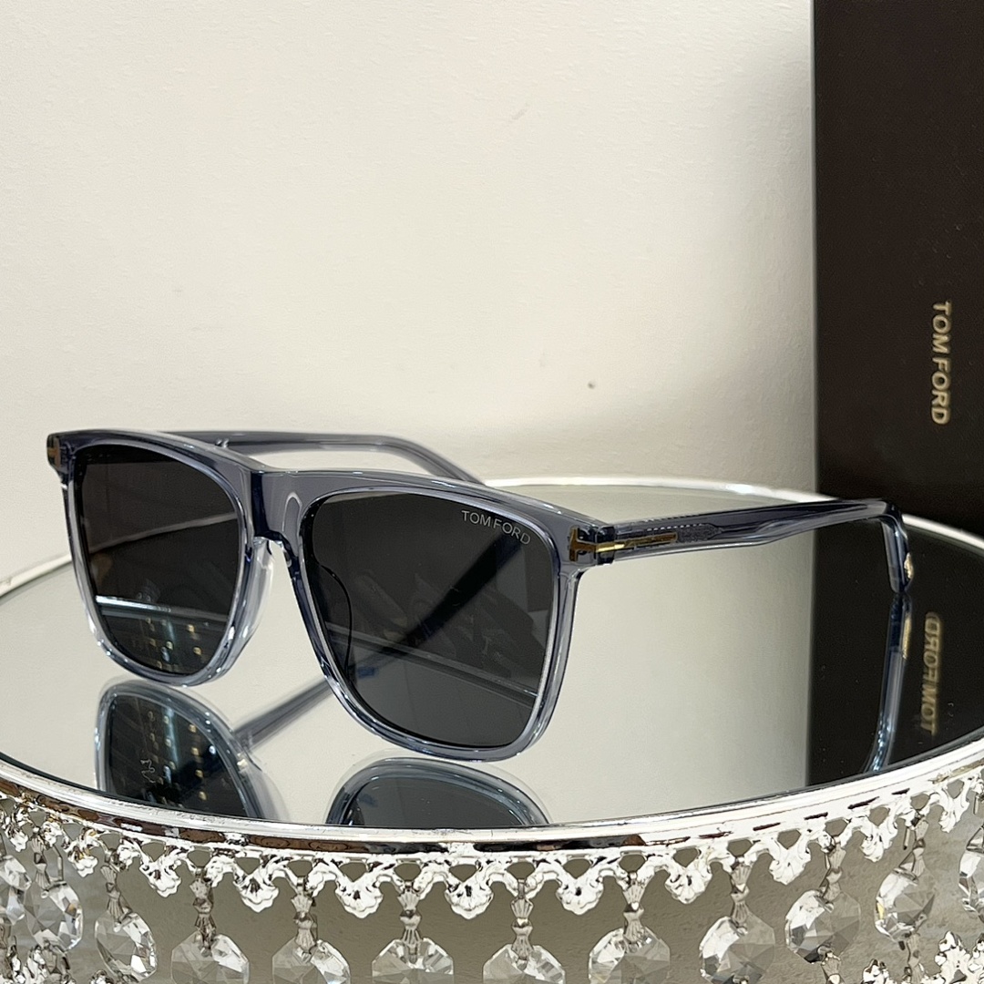 Other TOM FORDMODEL:TF832SIZE:59