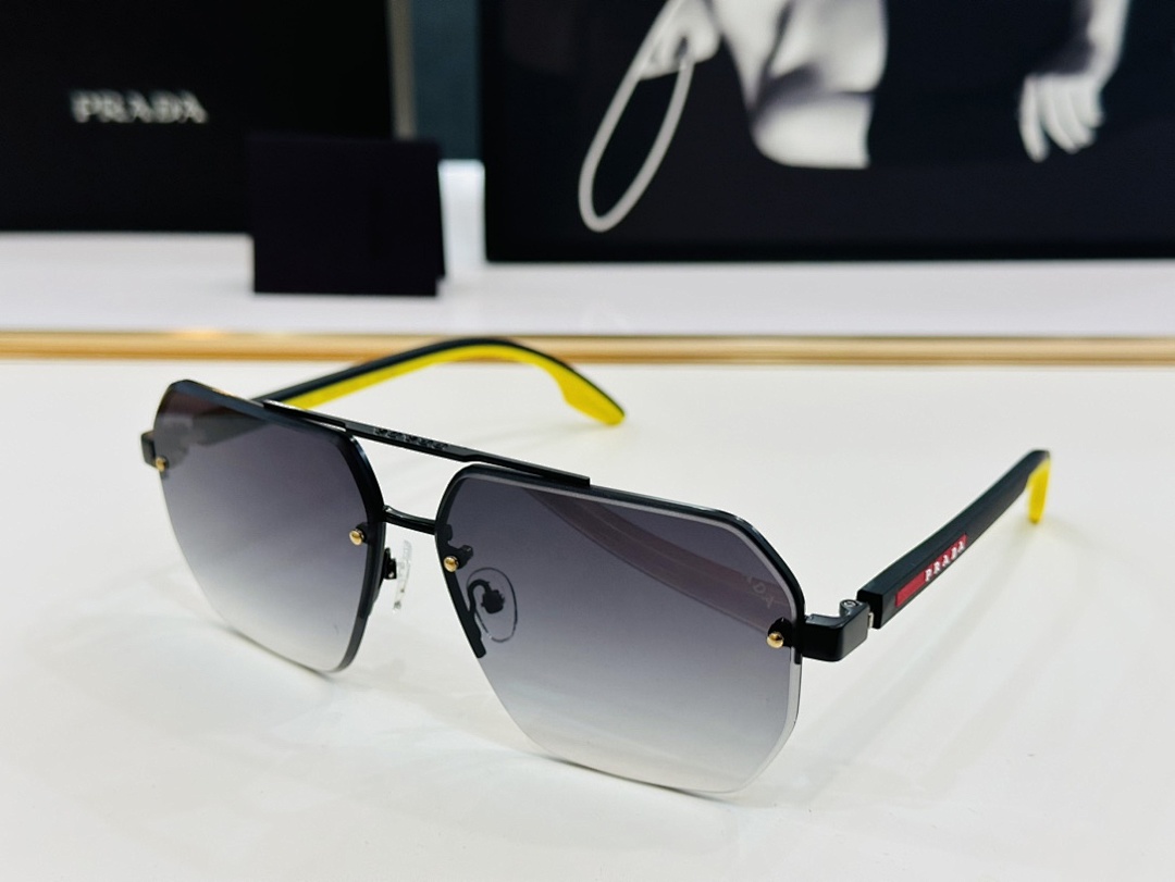 Prada PRADPR173VS Size:63 - Image 7