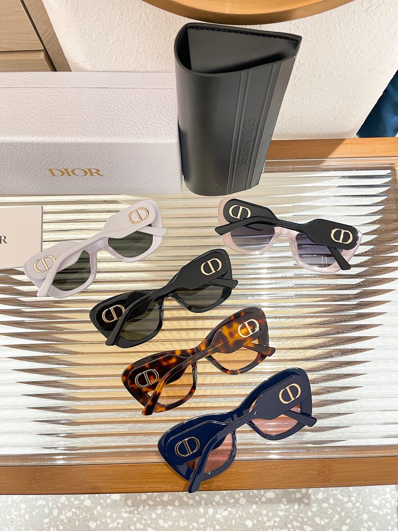 Other DioR_ - Image 3