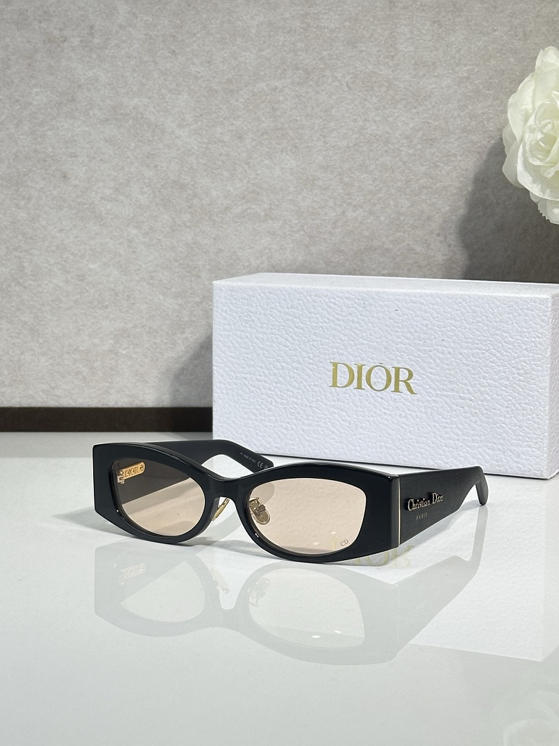 Other DIORMOD:DiorOmbre S1FSize:55 19 - Image 5