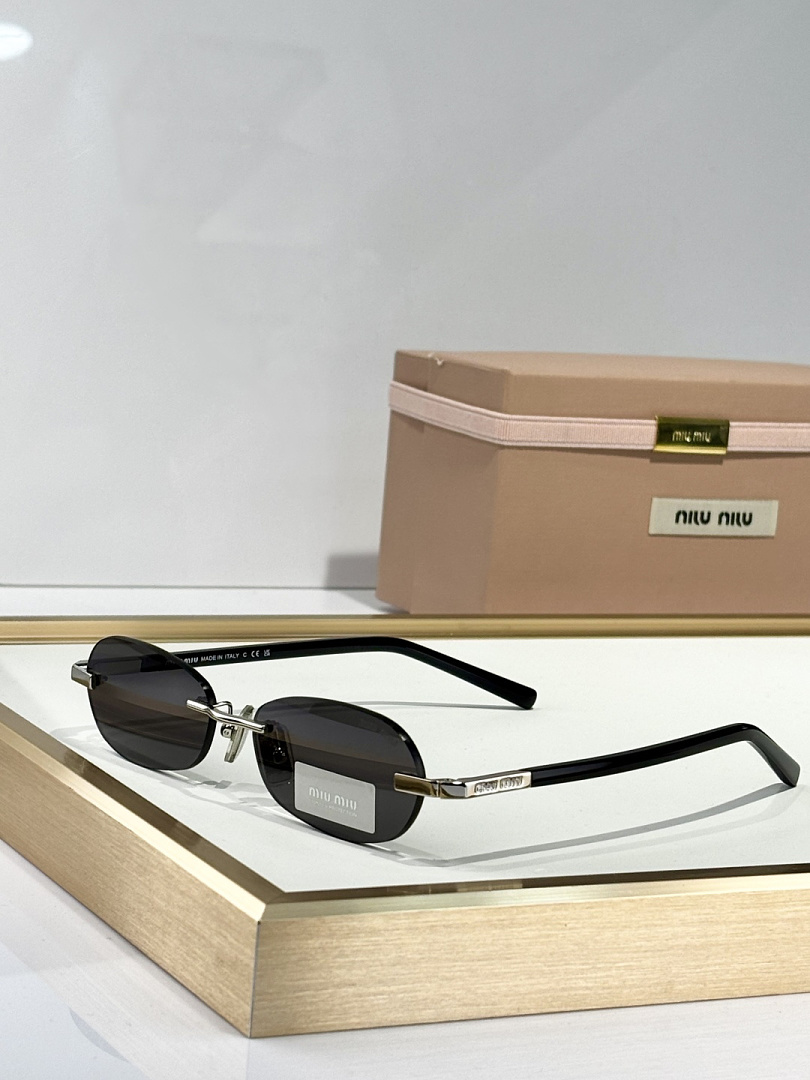 Miu Miu Mod: - Image 8