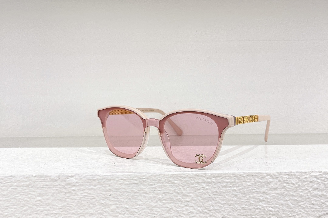 Chanel MODEL:A95079 SIZE:53 18-140_, photo 1