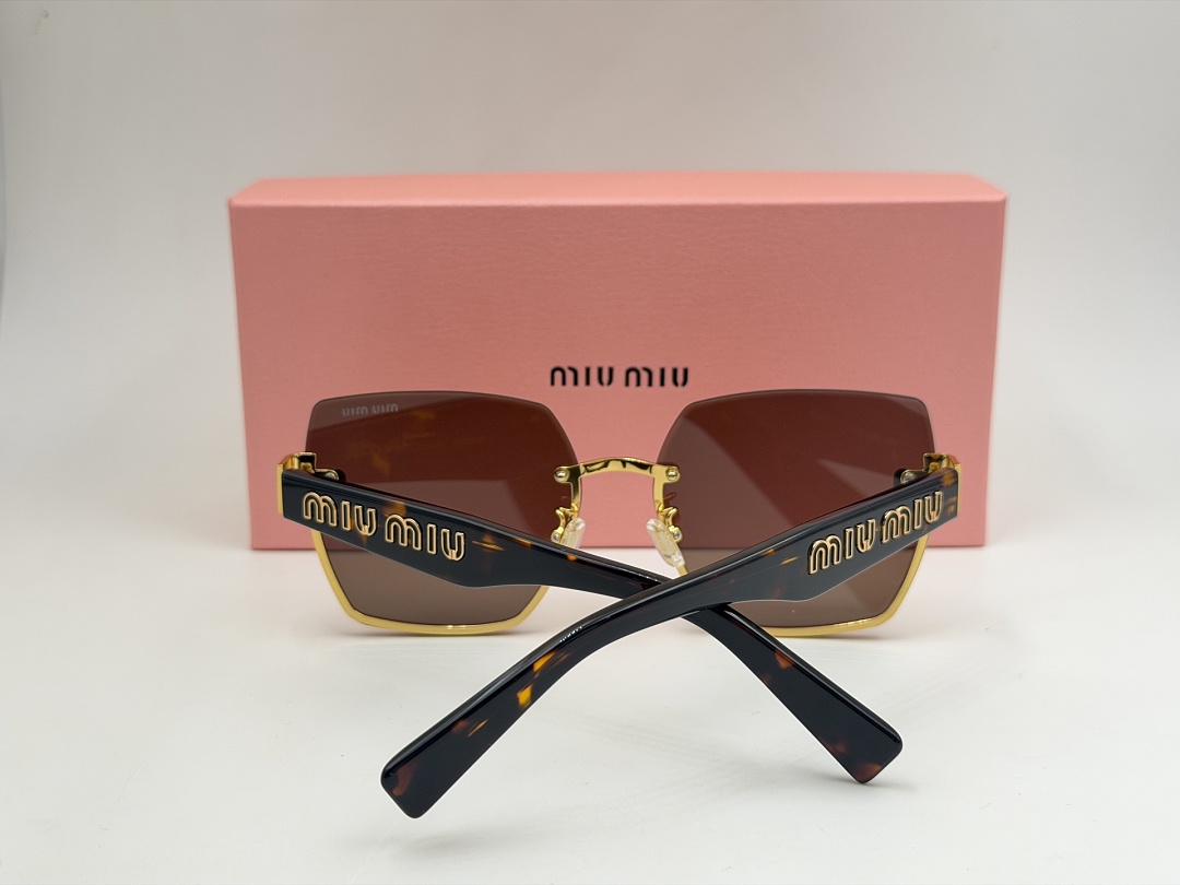 Miu Miu MU69ZS62 - Image 3