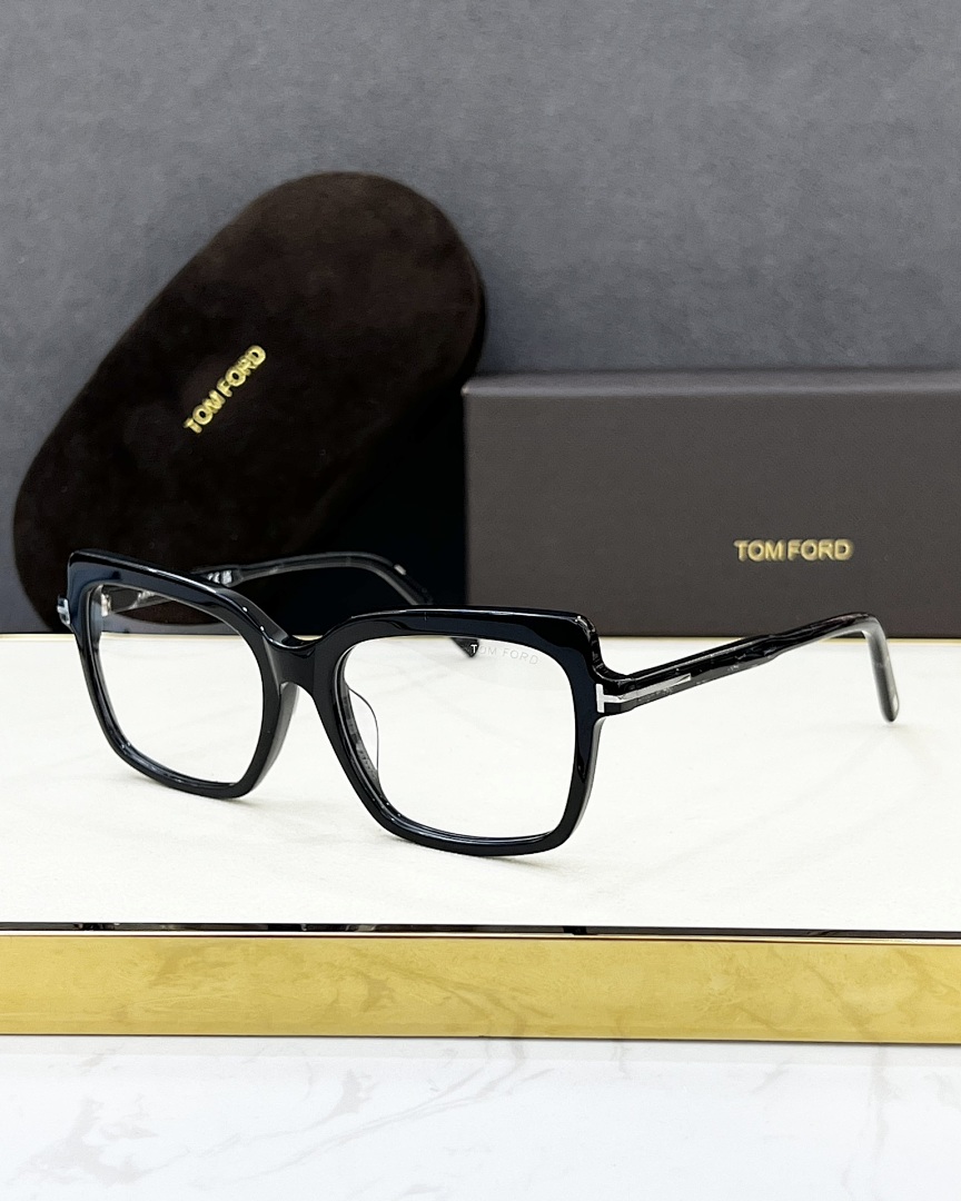 TOM FORDMODEL:FT5947SIZE:54, photo 1
