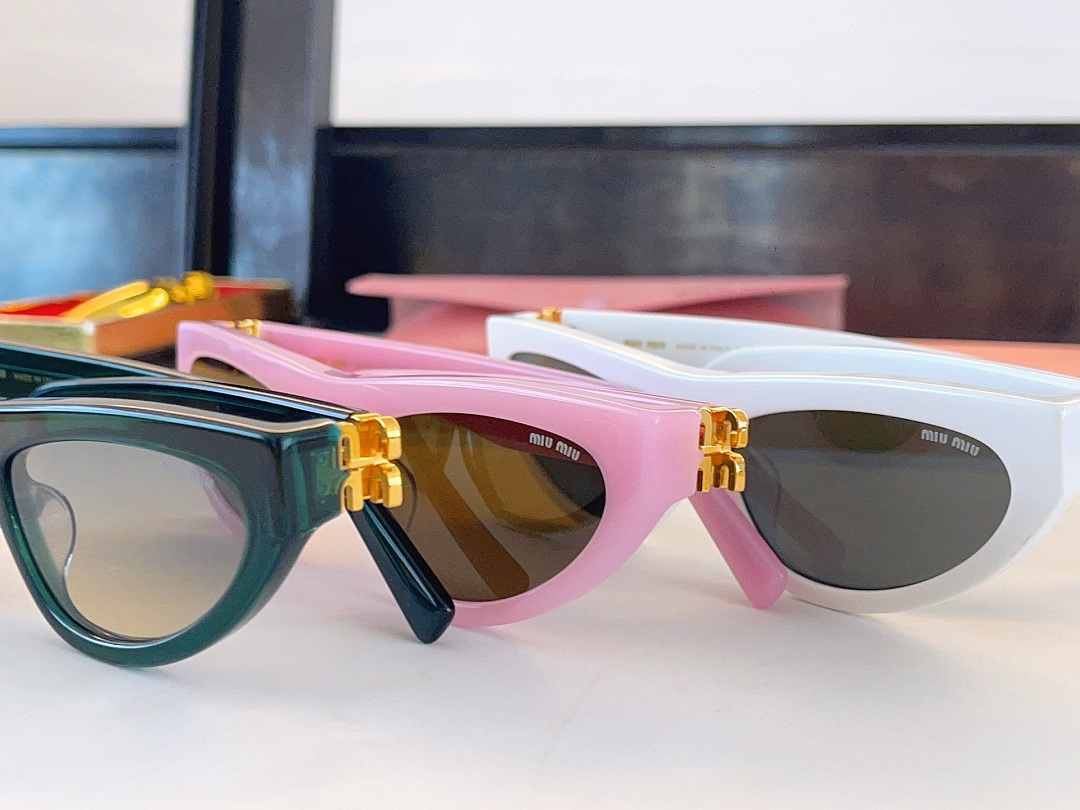 Miu Miu MU07ZS 56 - Image 3