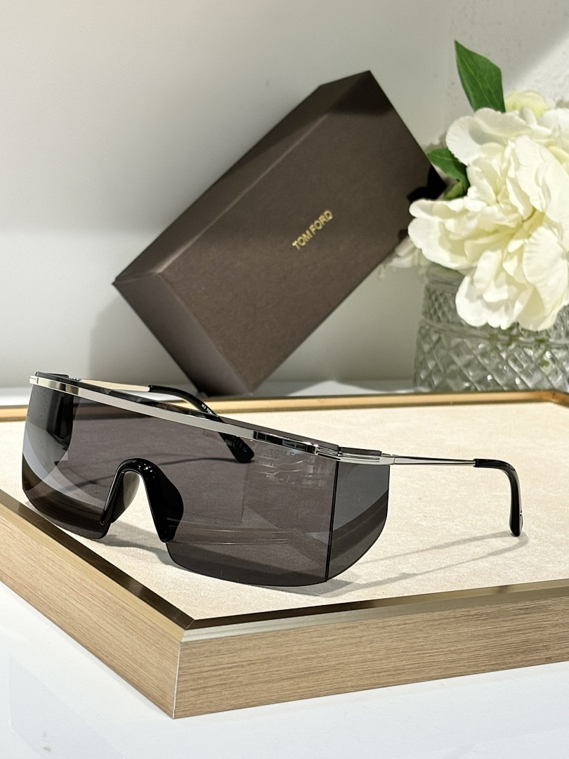 Other Tom ForDMod:Xavier Size:139-115_ (TF0980) - Image 4