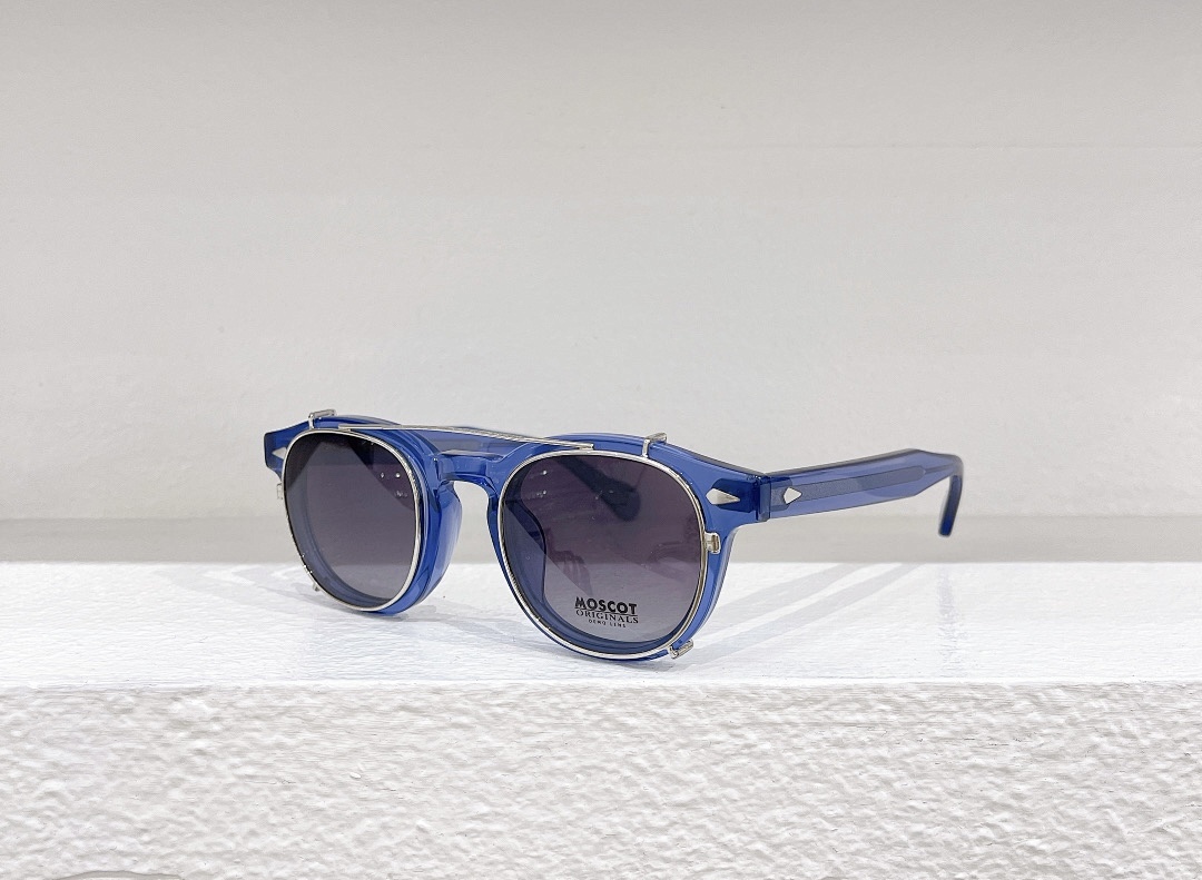 MOSCOTMODELLEMTOSHSIZE46, photo 1