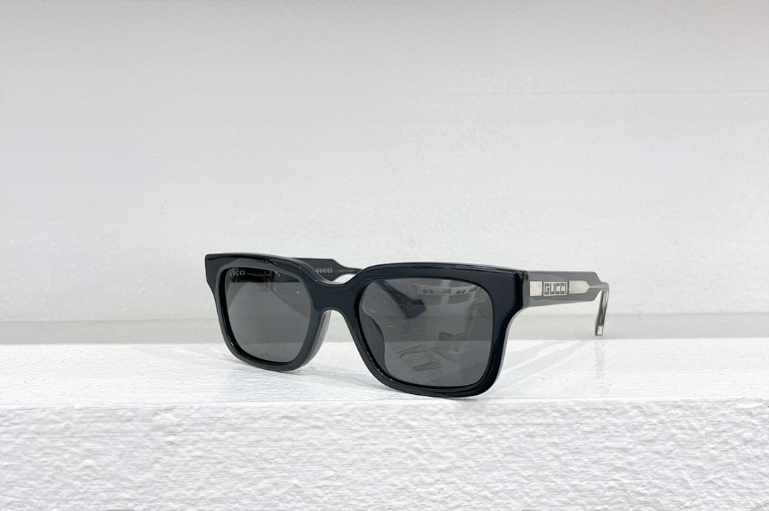 Other GUCCIMODEL:GG1732SKSIZE55