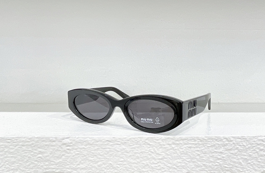 Miu Miu MODEL SMU 11WSIZE:57 20