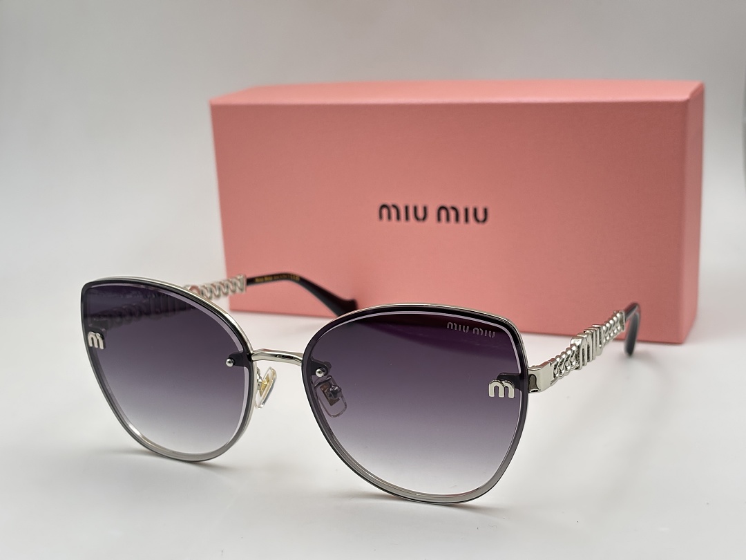 Miu Miu MU74ZS62 - Image 4