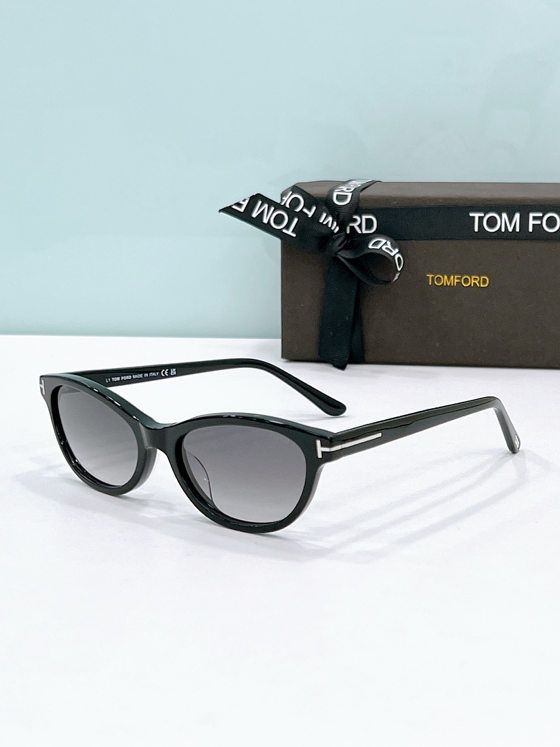 Other TOM FORDModelFT131052 17-140_ - Image 6