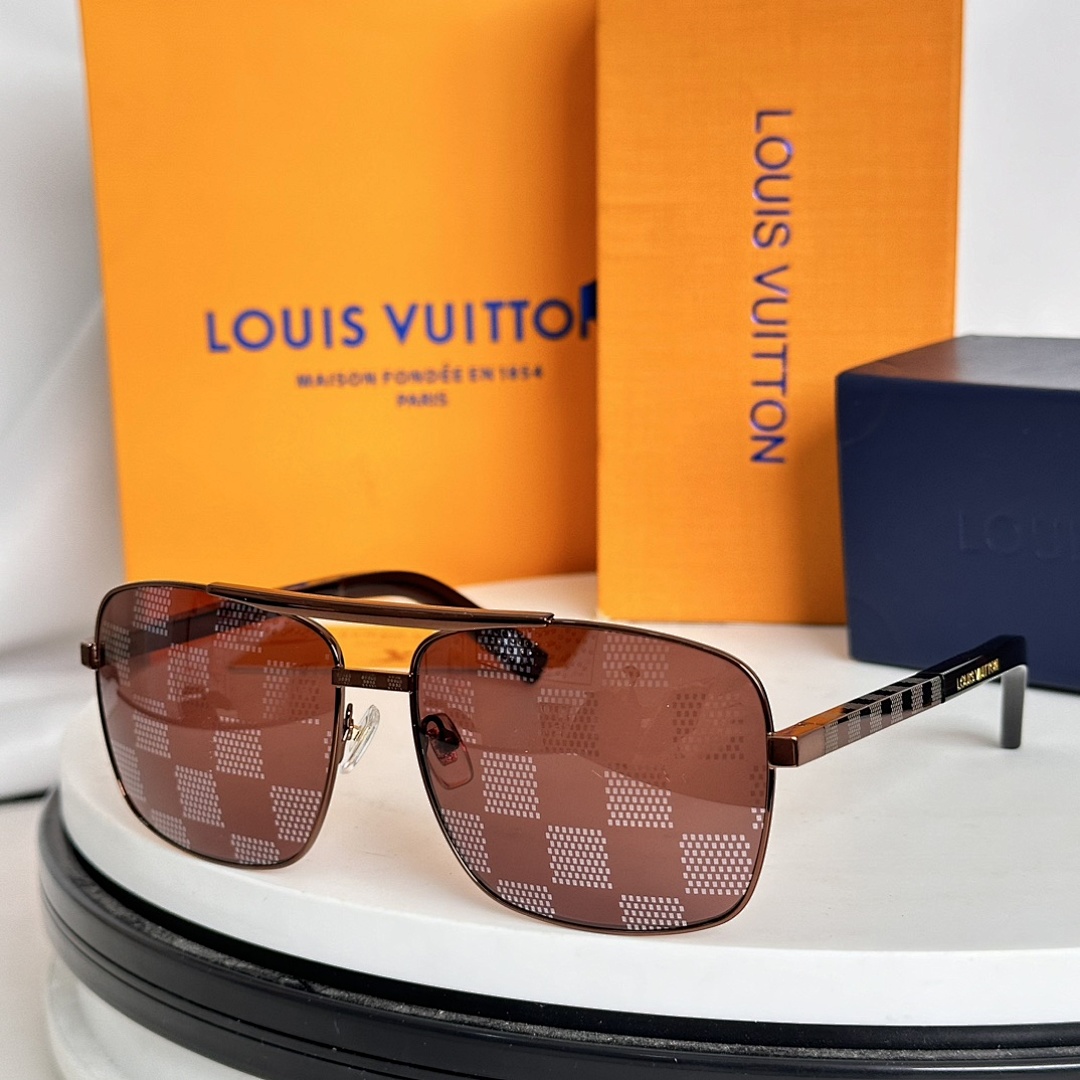 Other LOUIS VUITTONMODEL:Z0260U Z0258USIZE:61