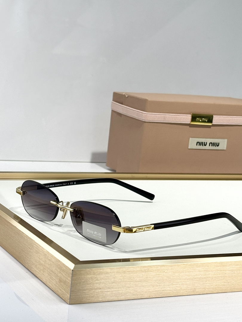 Miu Miu Mod: - Image 6