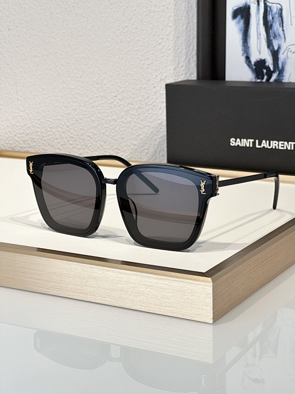 Saint LaurenTMod:SL321Size:64, photo 1