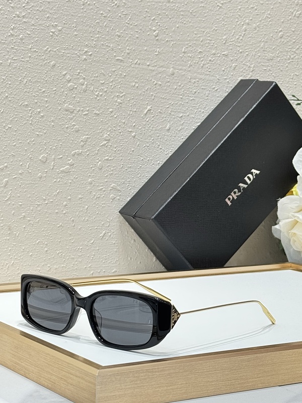 Prada Prada Prad× Gentle Monste2026 Collab Mirror MODEL:PR D65S SIZE:54, photo 1