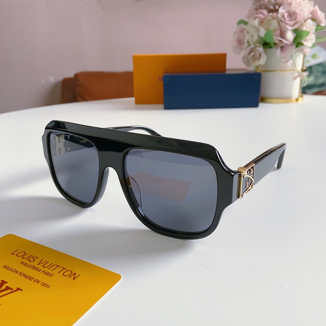 LOUIS VUITTONMODEL:Z1505 SIZE:59, photo 1
