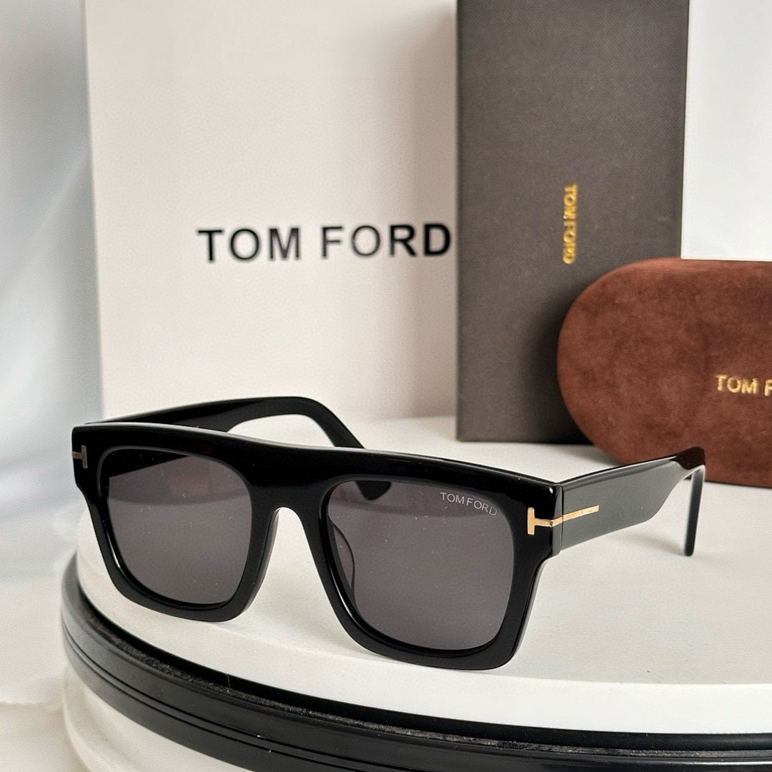 Other TOM FORDMODELFT0711 Size:52 21-145_652 - Image 2