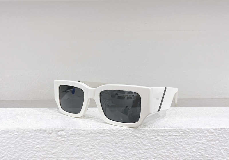 Fendi MODEL:FE 40131ISIZE:53, photo 1