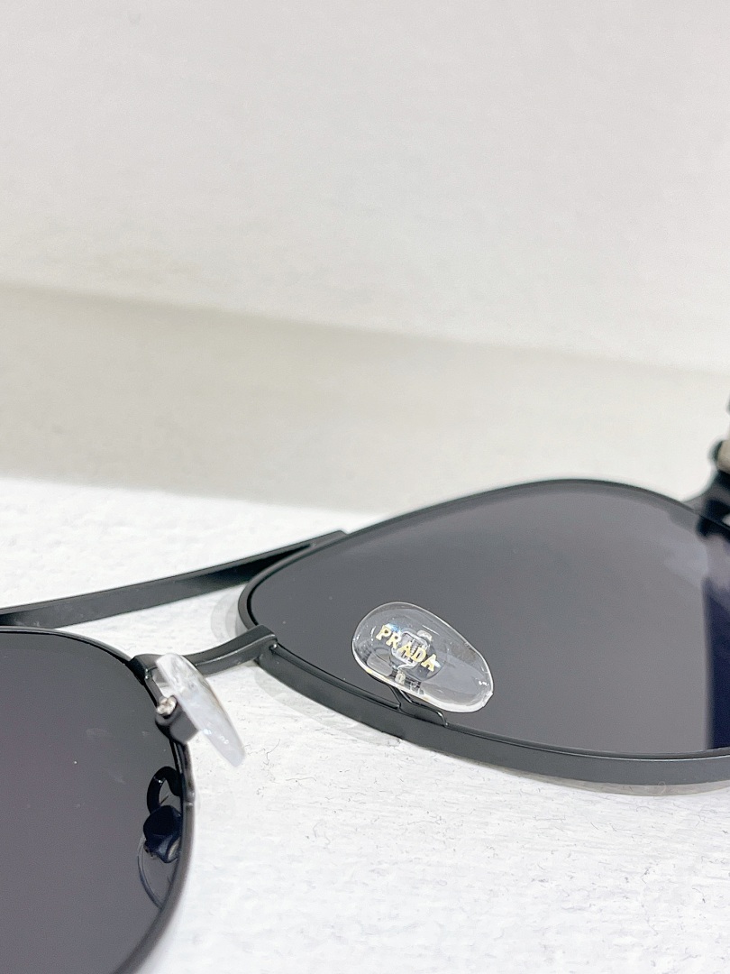 Prada MODEL PS 52YS SIZE 61 14-140_ - Image 2
