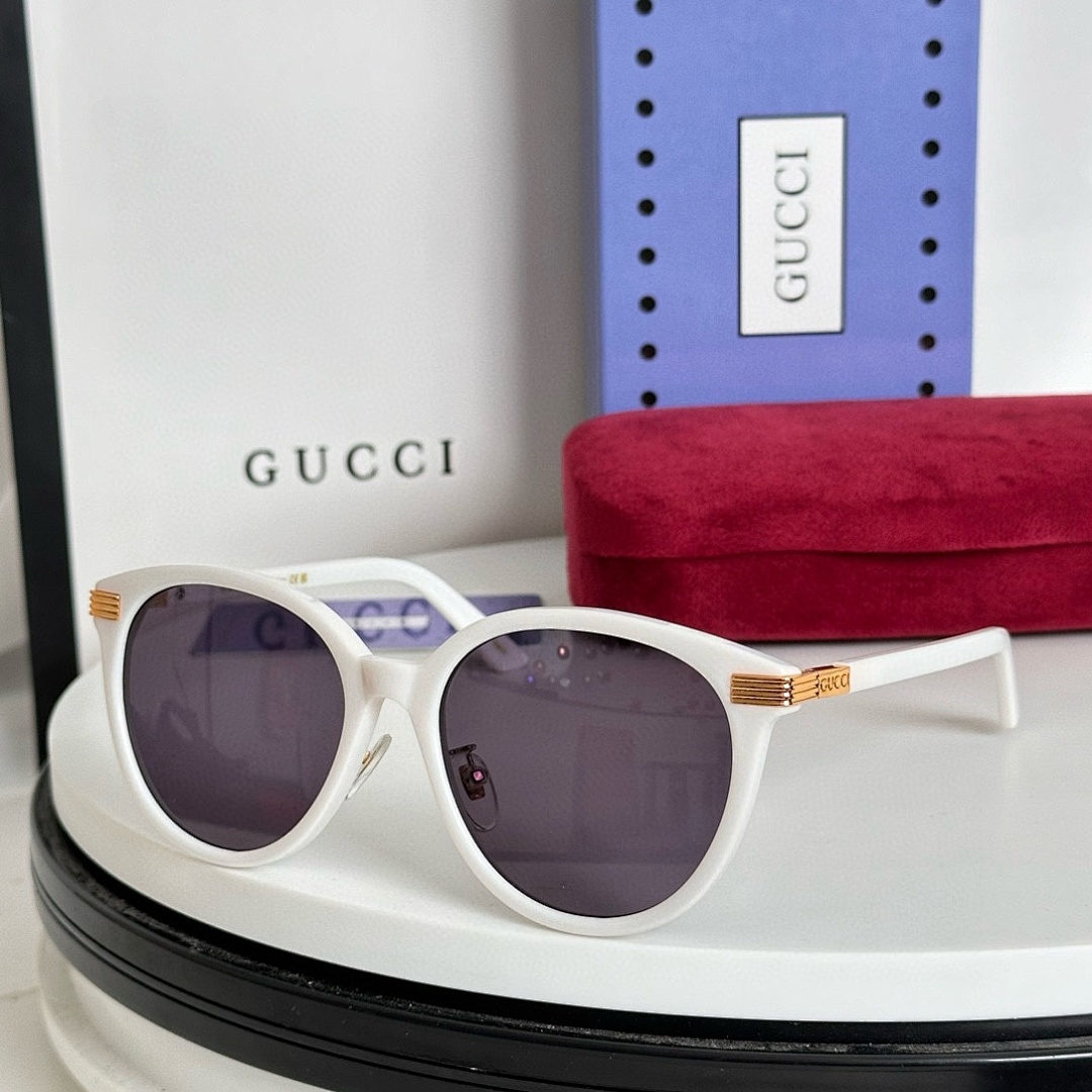 Other GUCCI GG1452SK Size:55 - Image 3