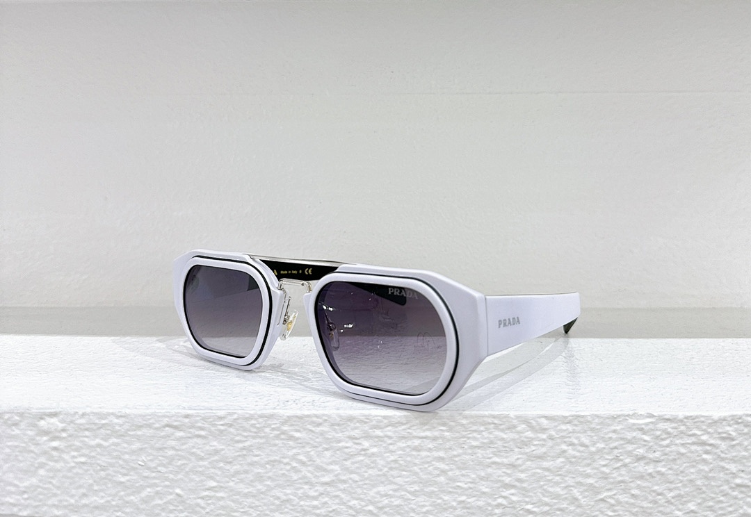 Prada MODEL:SPR 01WSSIZE:53 - Image 4