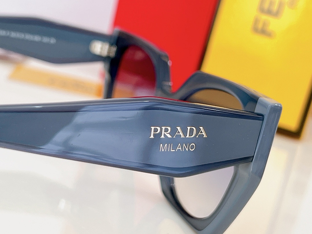 Prada PR15W SIZE:54 - Image 4