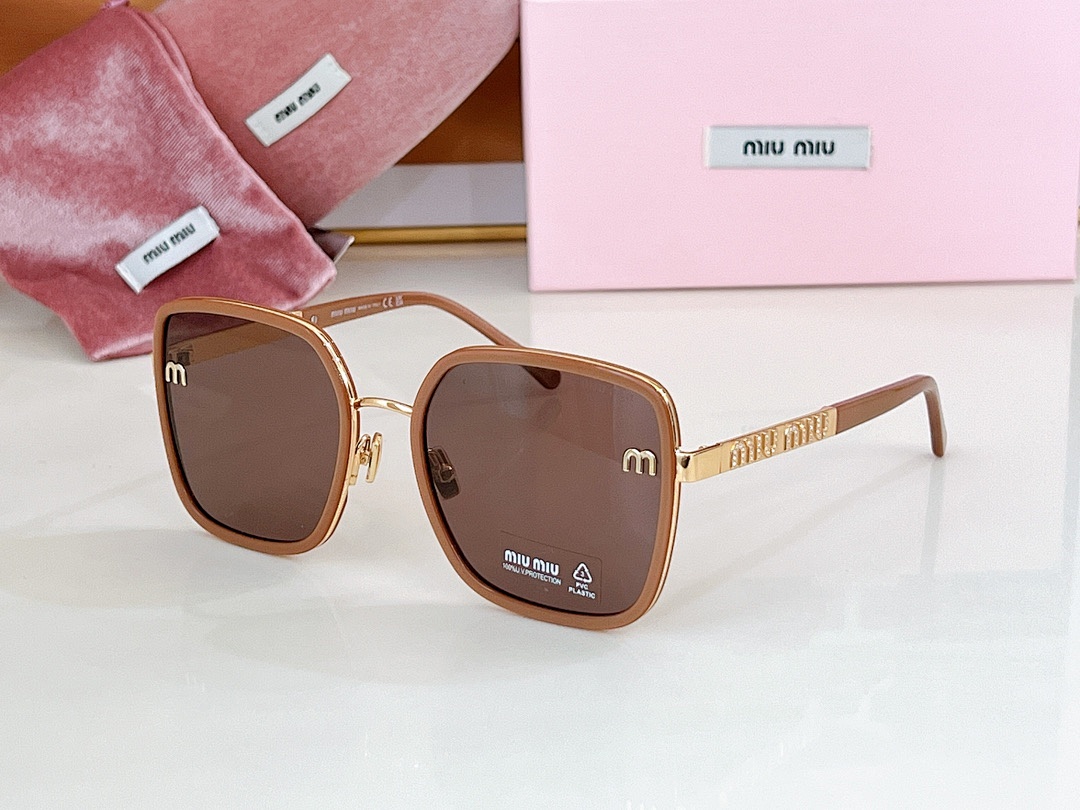 Miu Miu 08 - Image 9