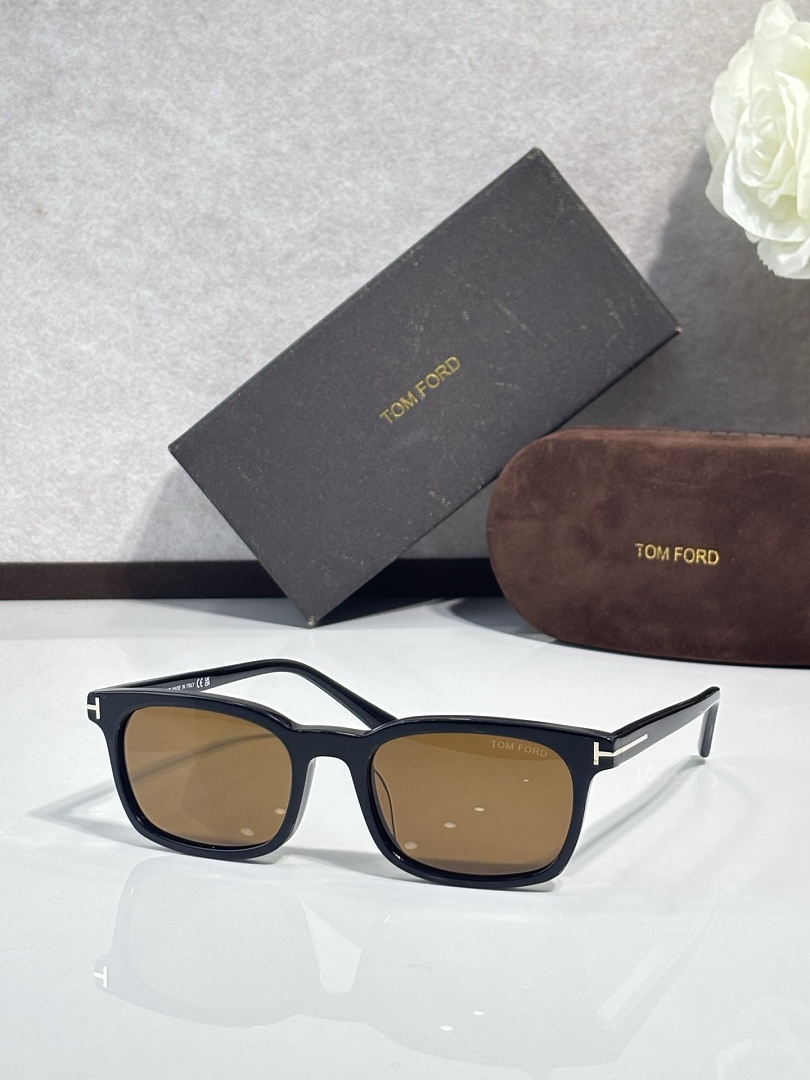 Other TOM FORDMod:FT1300Size:53