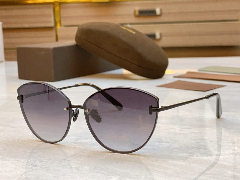 TOM FORDModelFT1106,Size:63, photo 1