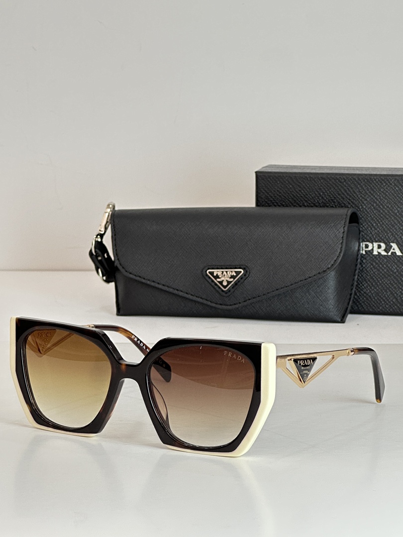 Prada ModelSPR 89WSIZE:56