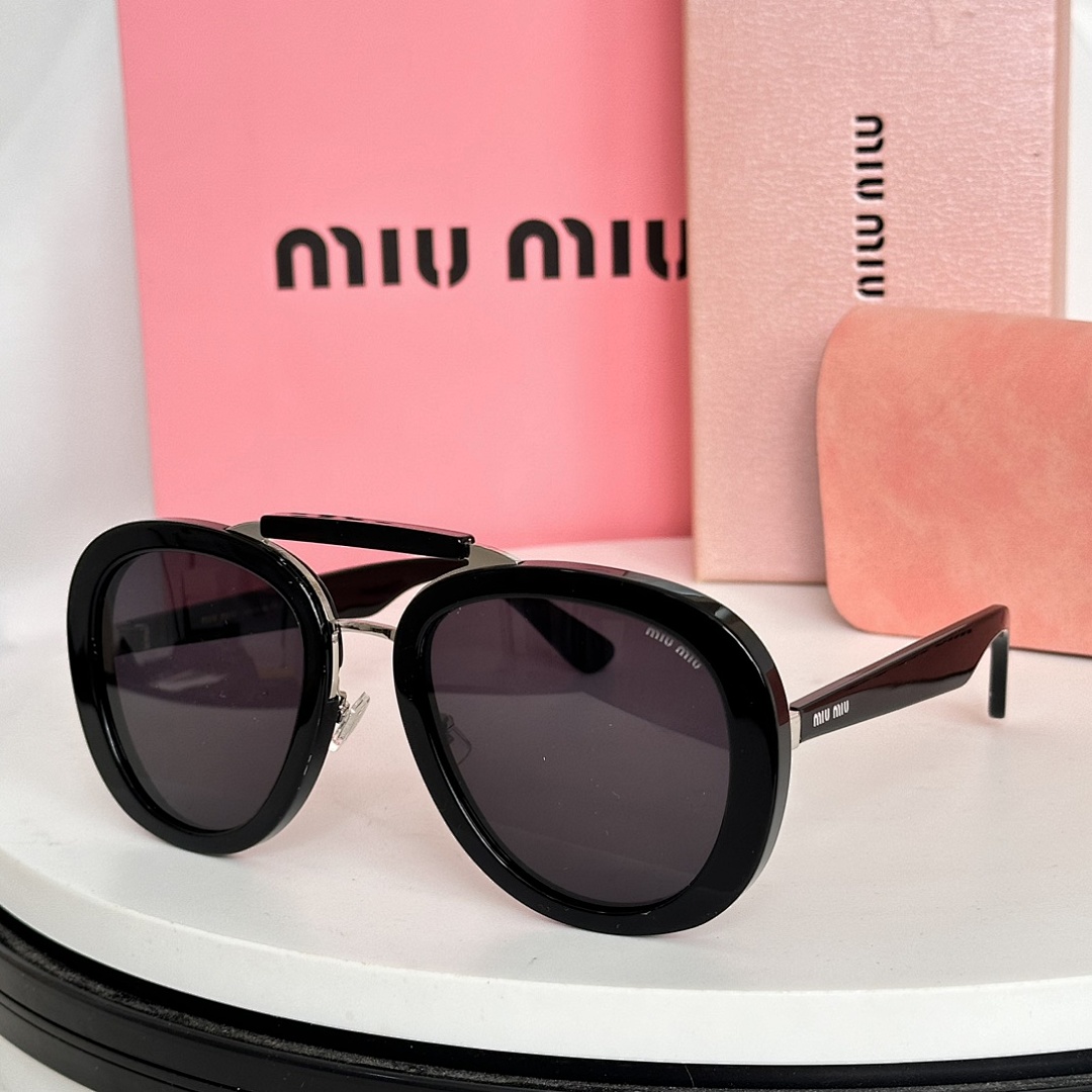 Miu Miu MODEL MU05VSSIZE:57