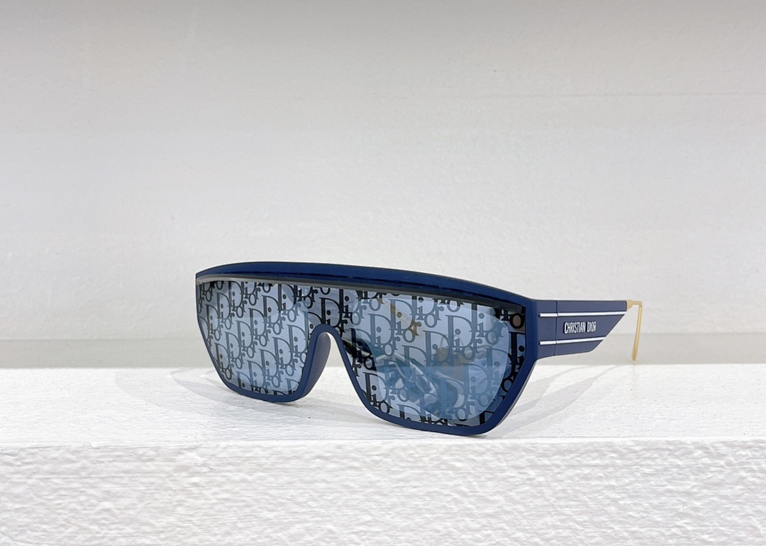 Other DIORMODEL:DioClub M7USIZE:141 0 - Image 7