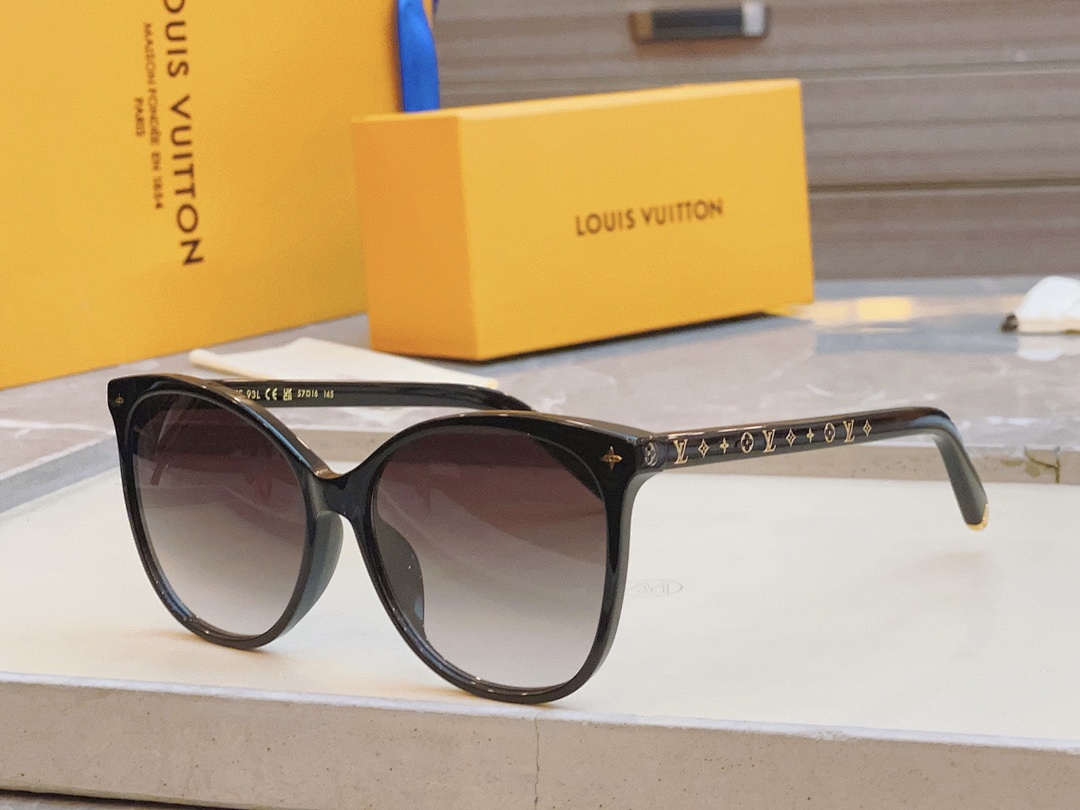 【LOUIS VUITTONMODEL:Z1842E,Z1874E,SIZE:57, photo 1