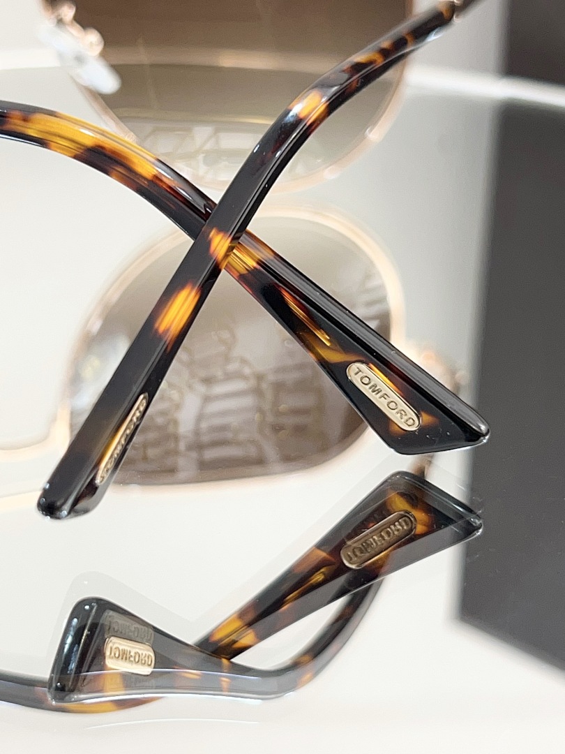 Other TOM FORDMODEL:FT0823SIZE:59 - Image 3