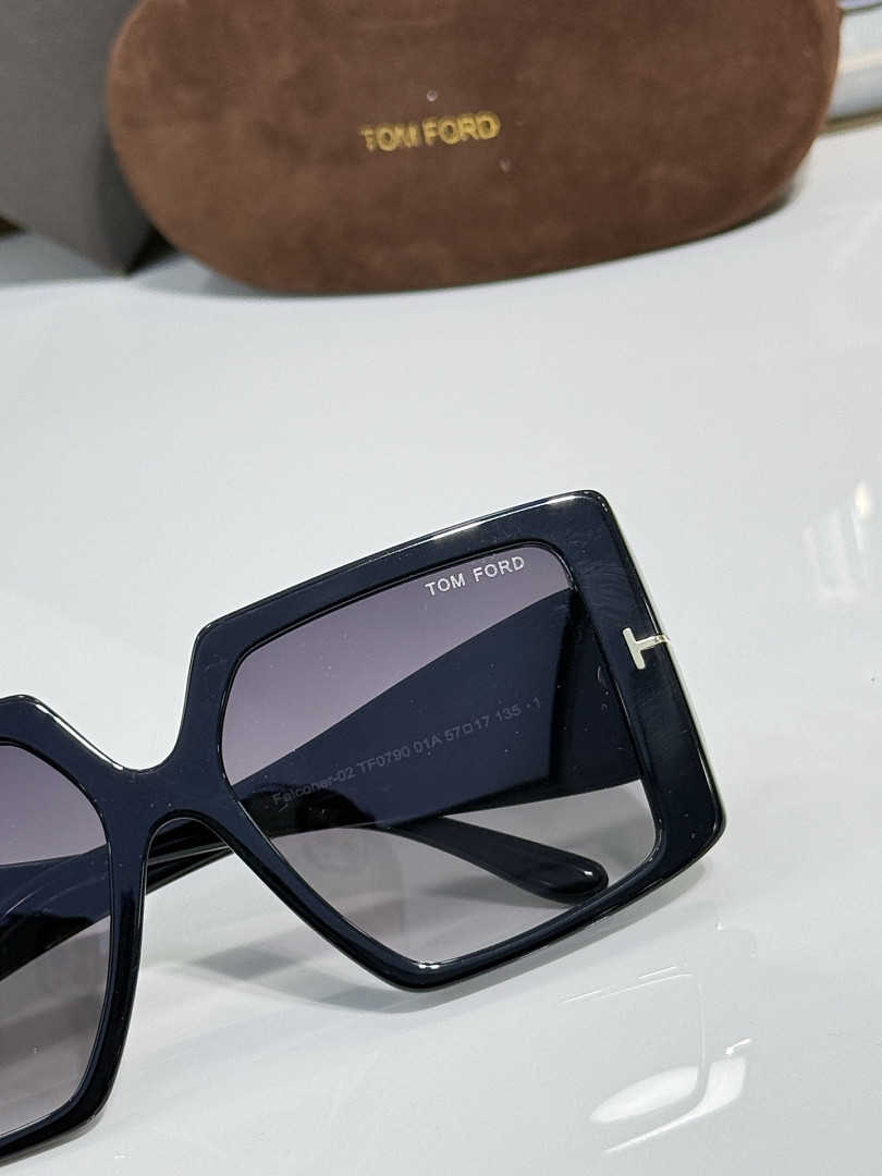 Other TOM FORDMODEL:TF0790 SIZE:57 - Image 3